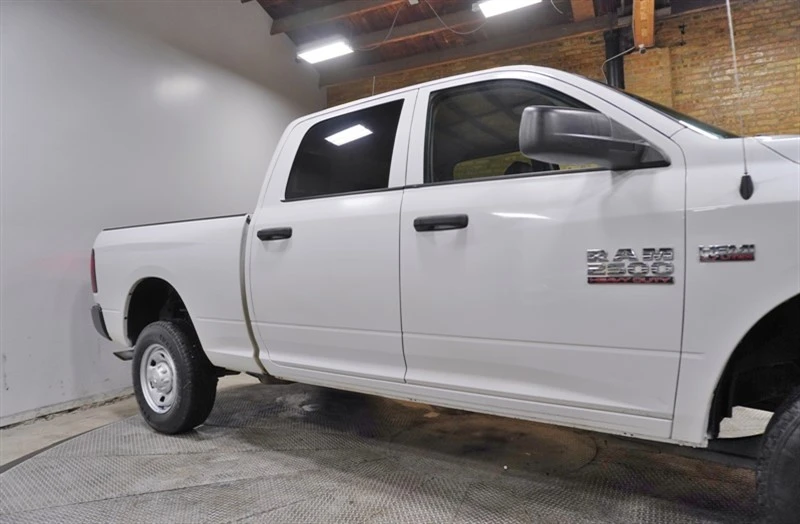 2017 Dodge Ram 4th Gen - Image 9 of 12