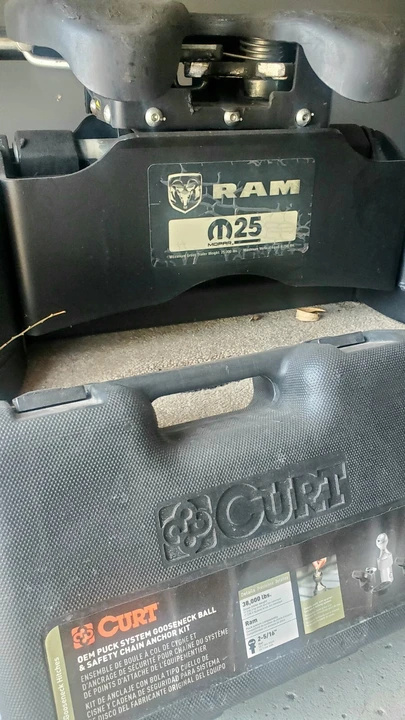 2017 Ram 3500 - Image 11 of 13