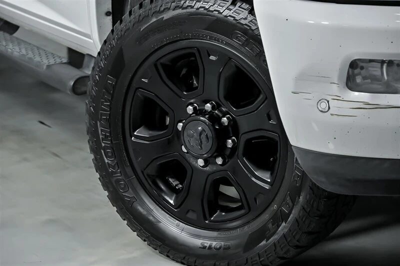 2017 Ram Heavy Duty - Image 3 of 21