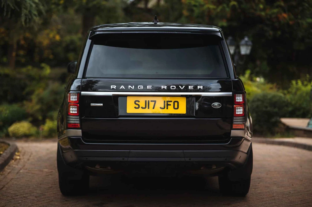 2017 Land Rover Range Rover L405 - Image 9 of 31