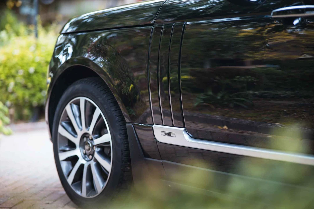 2017 Land Rover Range Rover L405 - Image 13 of 31