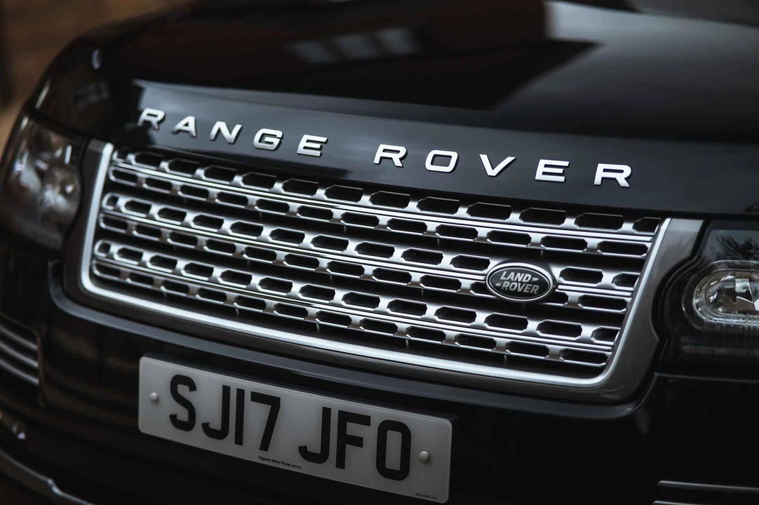 2017 Land Rover Range Rover L405 - Image 17 of 31