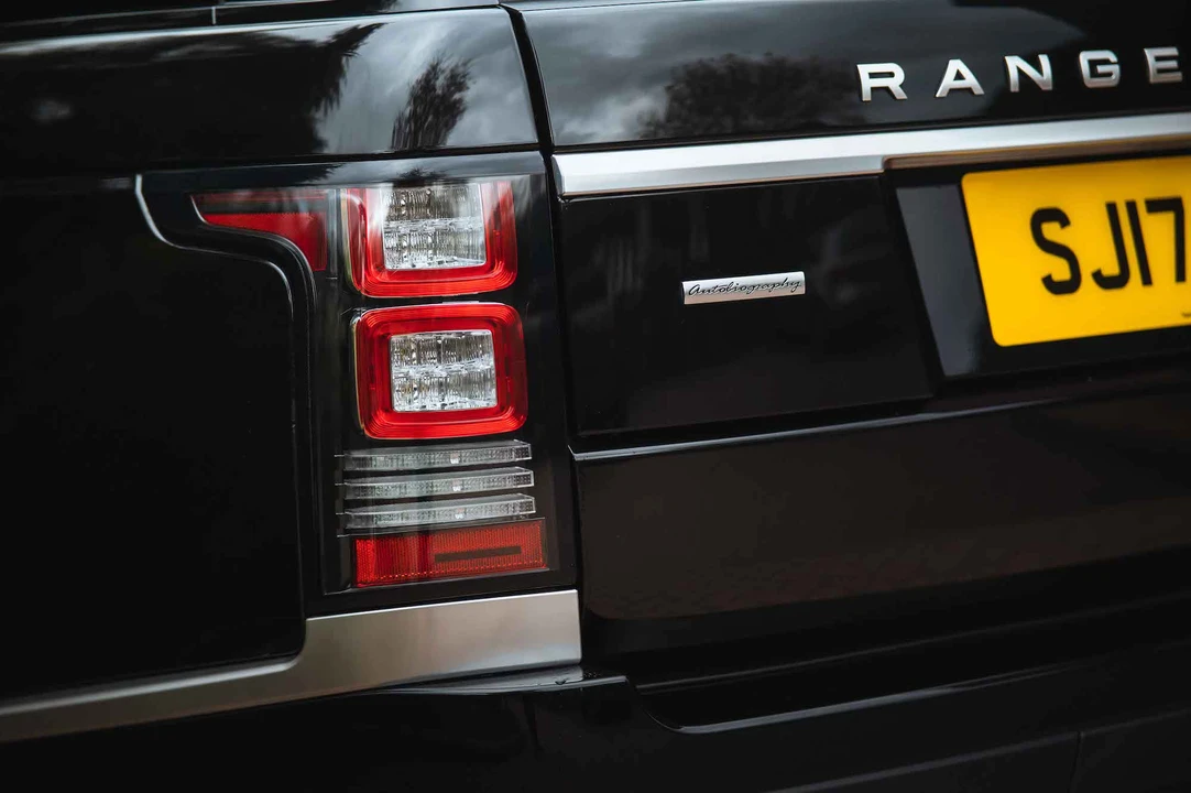 2017 Land Rover Range Rover L405 - Image 19 of 31