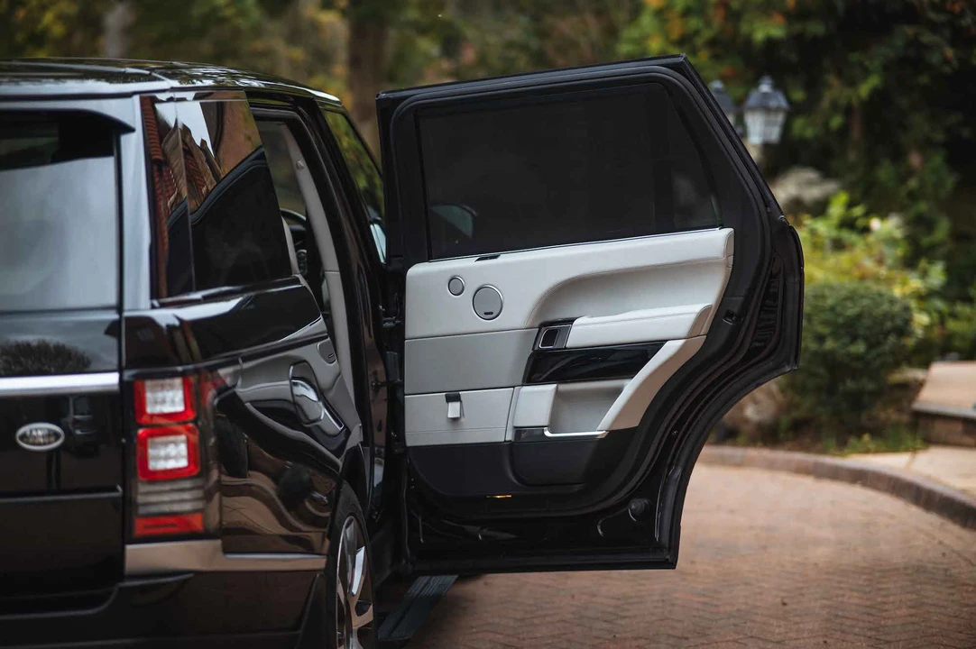 2017 Land Rover Range Rover L405 - Image 23 of 31