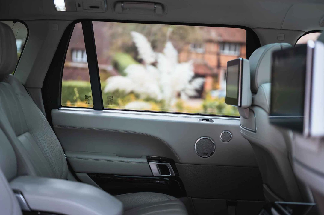 2017 Land Rover Range Rover L405 - Image 25 of 31