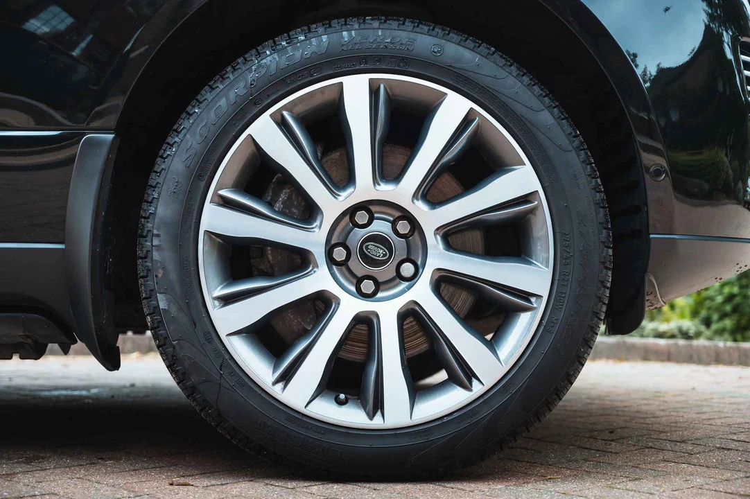 2017 Land Rover Range Rover L405 - Image 30 of 31