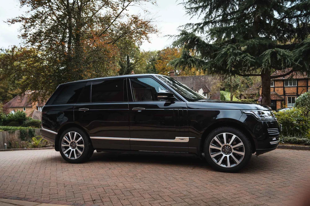2017 Land Rover Range Rover L405 - Image 5 of 31