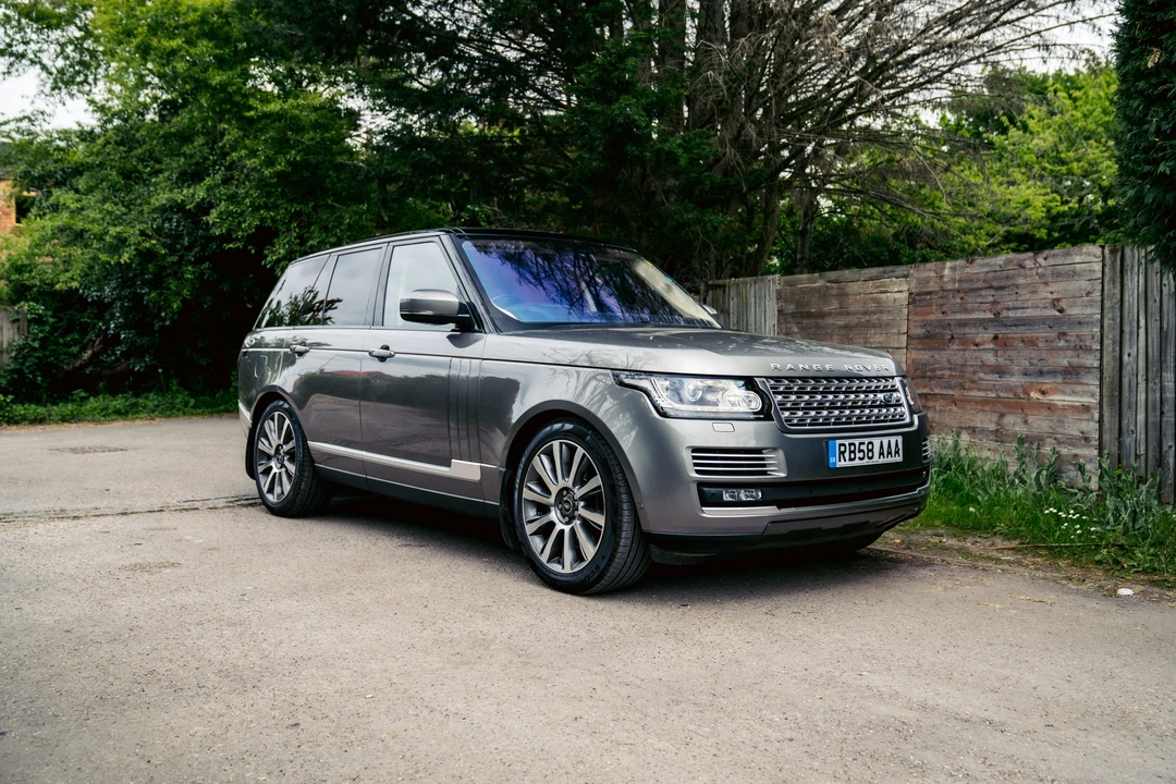 2017 Land Rover Range Rover L405 - Image 12 of 31
