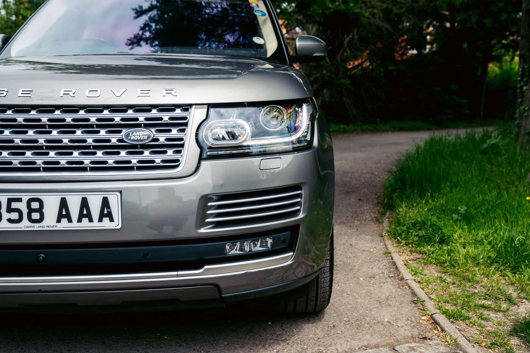 2017 Land Rover Range Rover L405 - Image 24 of 31