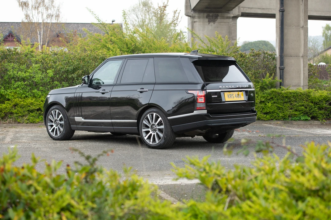 2017 Land Rover Range Rover L405 - Image 16 of 31