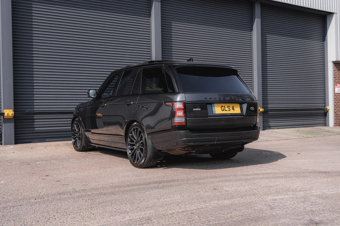 2017 Land Rover Range Rover L405 - Image 6 of 31