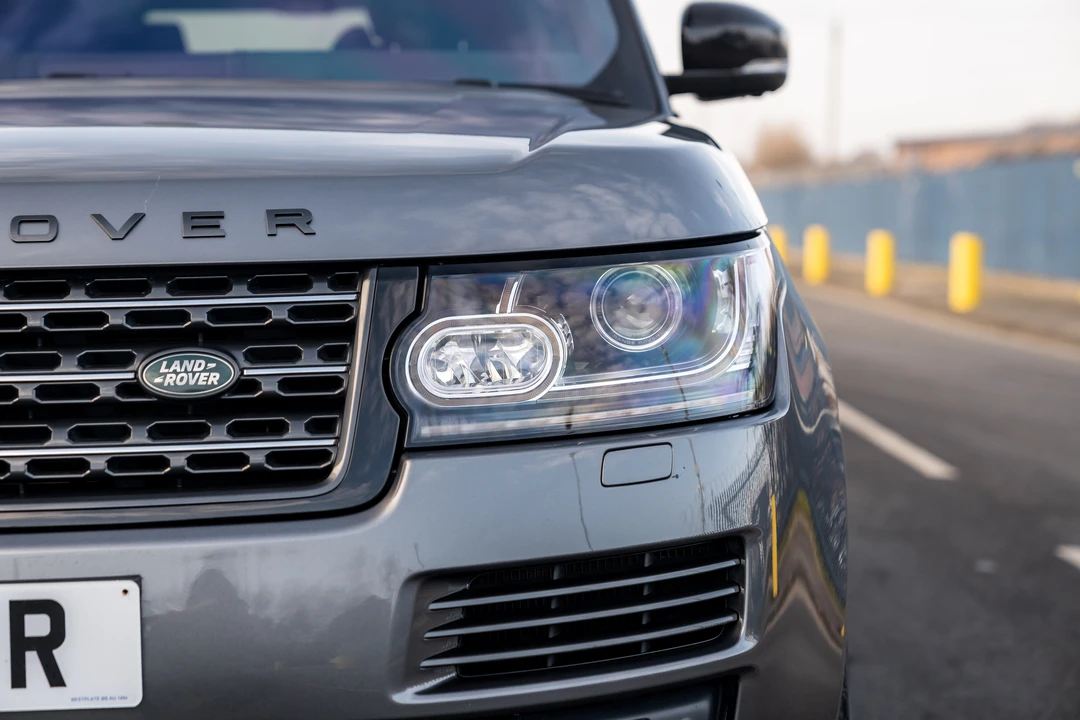 2017 Land Rover Range Rover L405 - Image 24 of 31