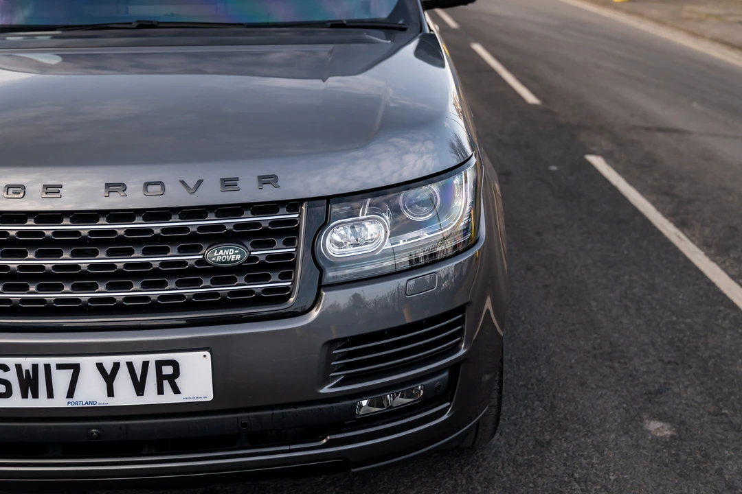 2017 Land Rover Range Rover L405 - Image 25 of 31