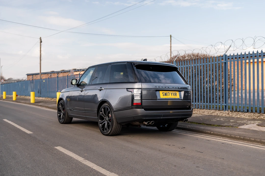 2017 Land Rover Range Rover L405 - Image 6 of 31