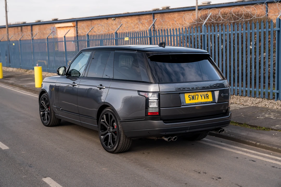2017 Land Rover Range Rover L405 - Image 13 of 31