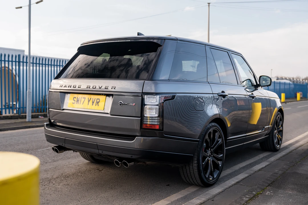 2017 Land Rover Range Rover L405 - Image 8 of 31