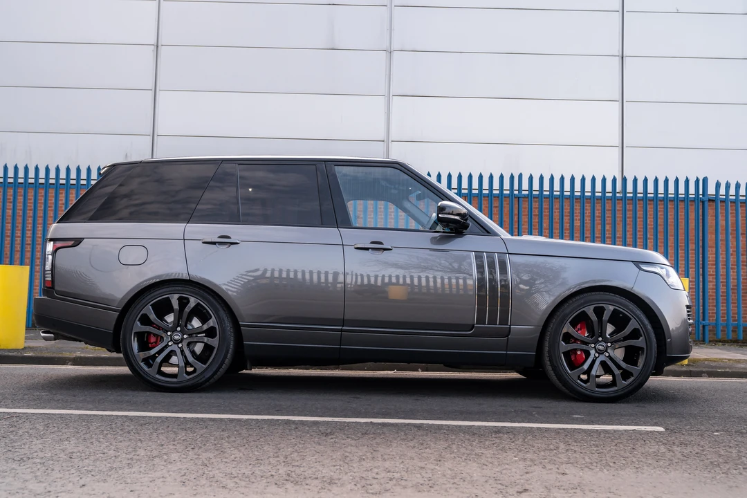 2017 Land Rover Range Rover L405 - Image 9 of 31