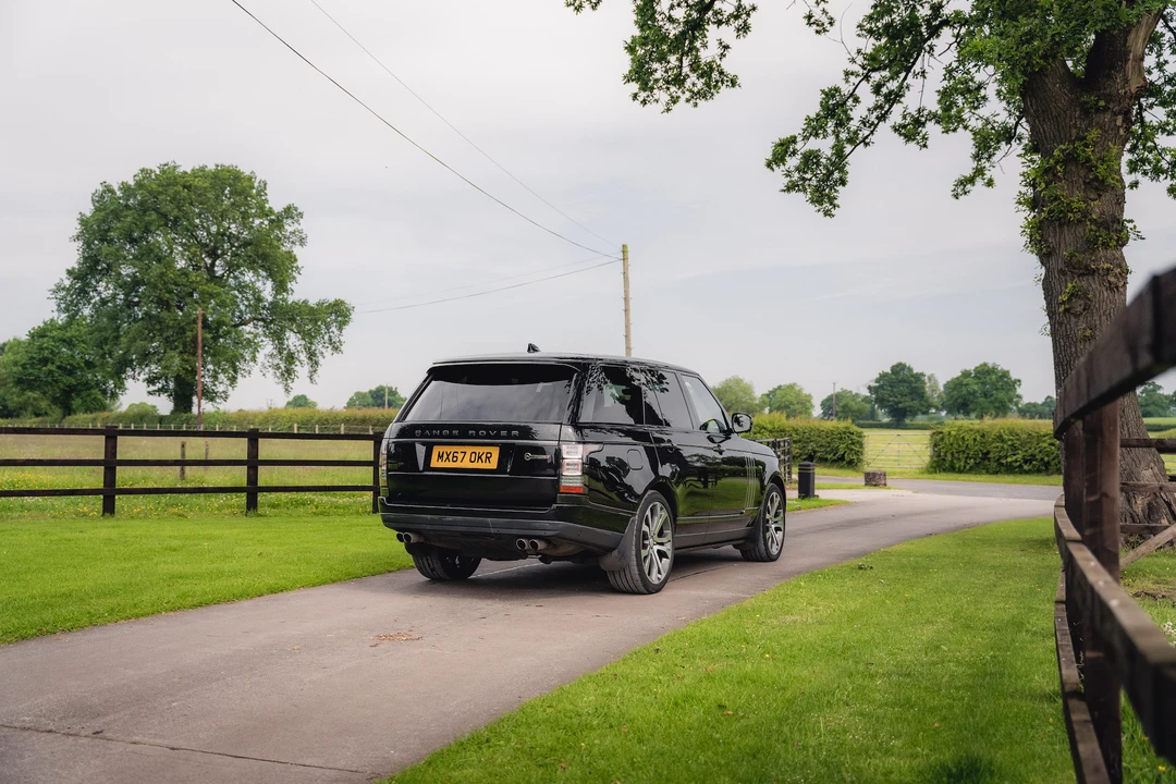 2017 Land Rover Range Rover L405 - Image 6 of 31