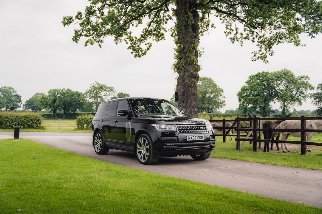 2017 Land Rover Range Rover L405 - Image 12 of 31