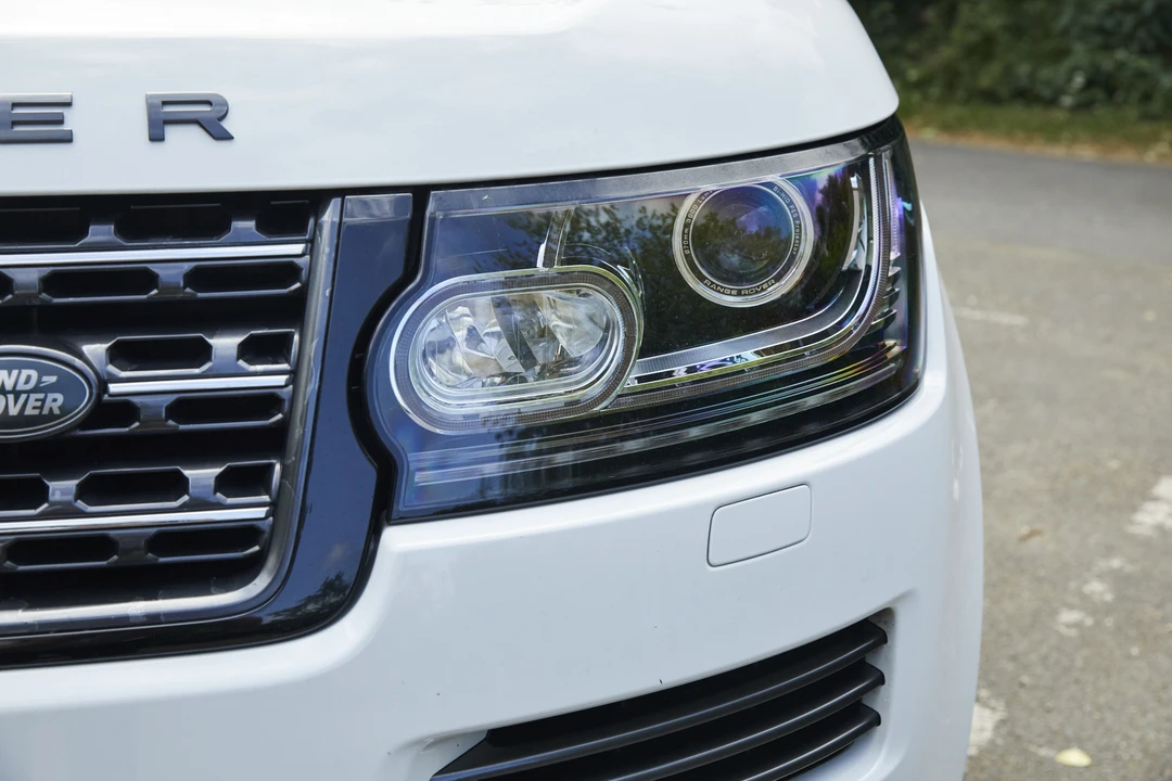 2017 Land Rover Range Rover L405 - Image 21 of 31