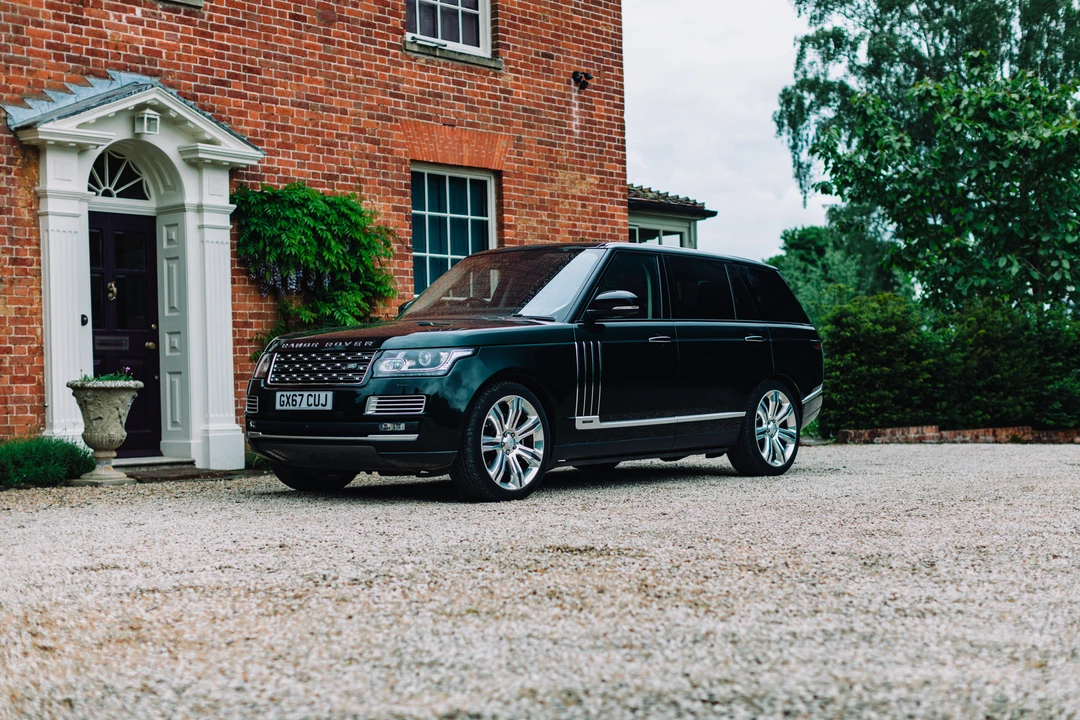 2017 Land Rover Range Rover L405 - Image 25 of 31