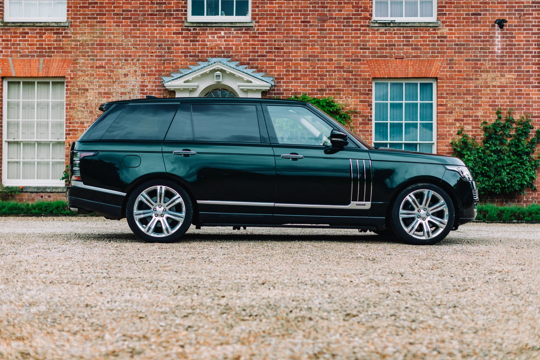 2017 Land Rover Range Rover L405 - Image 10 of 31