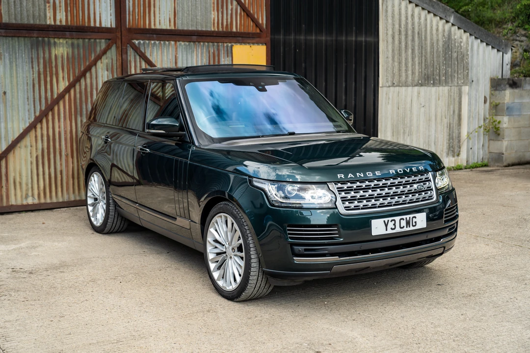 2017 Land Rover Range Rover L405 - Image 4 of 31