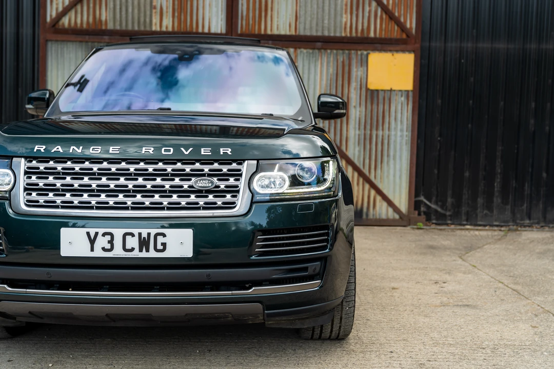 2017 Land Rover Range Rover L405 - Image 18 of 31