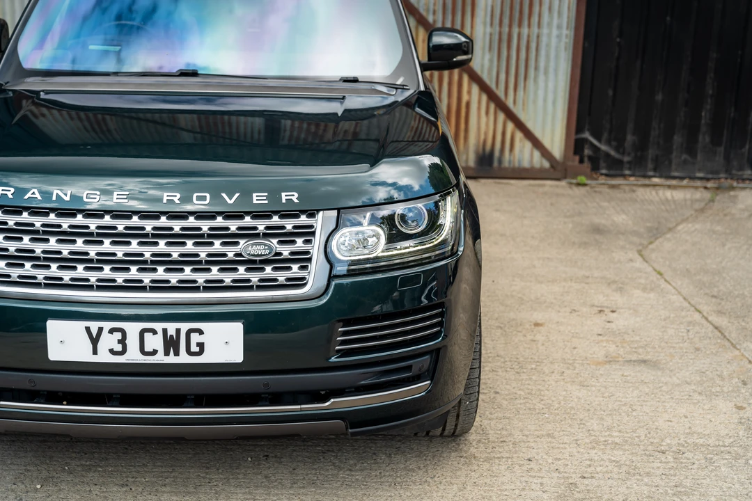 2017 Land Rover Range Rover L405 - Image 20 of 31