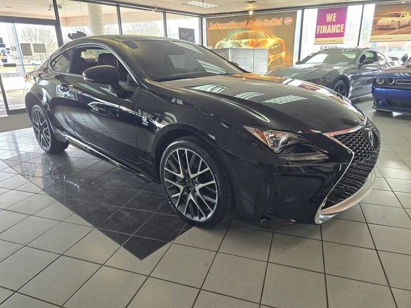 2017 Lexus RC - Image 4 of 4