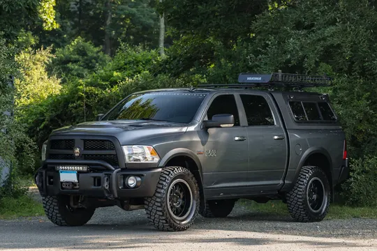 2017 Ram 1500 Big Horn Crew Cab Hemi 4×4 AEV Recruit