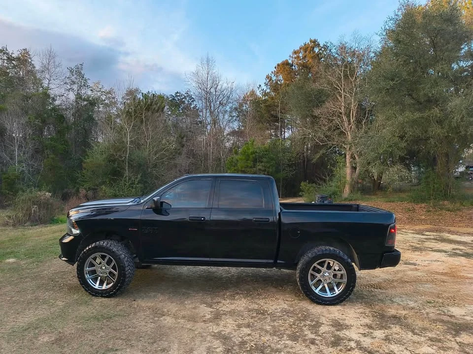 2017 Ram 1500 1st Gen - Image 6 of 6