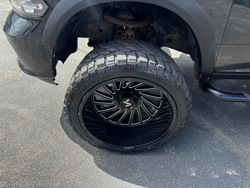 2017 Ram 1500 1st Gen - Image 2 of 14