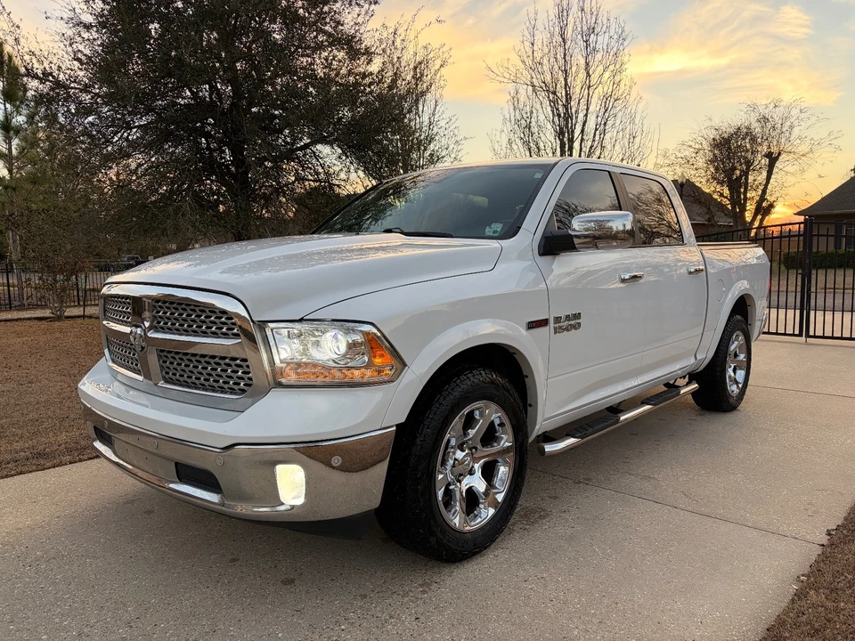 2017 Ram 1500 1st Gen - Image 2 of 19