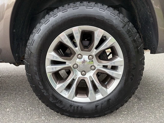 2017 Ram 1500 1st Gen - Image 27 of 31