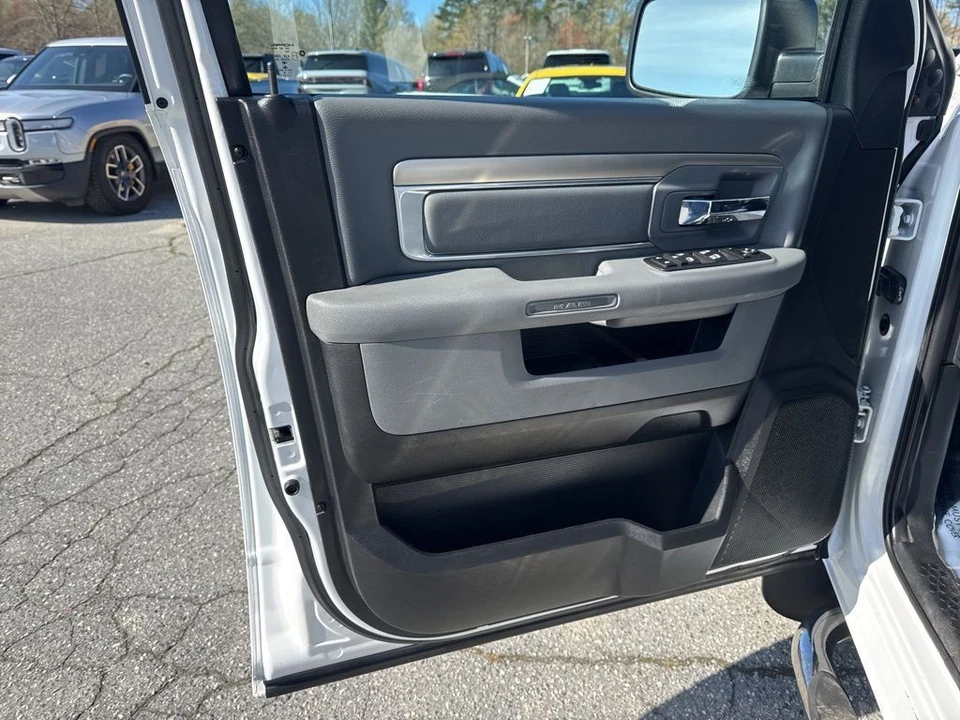 2017 Ram 1500 1st Gen - Image 21 of 31