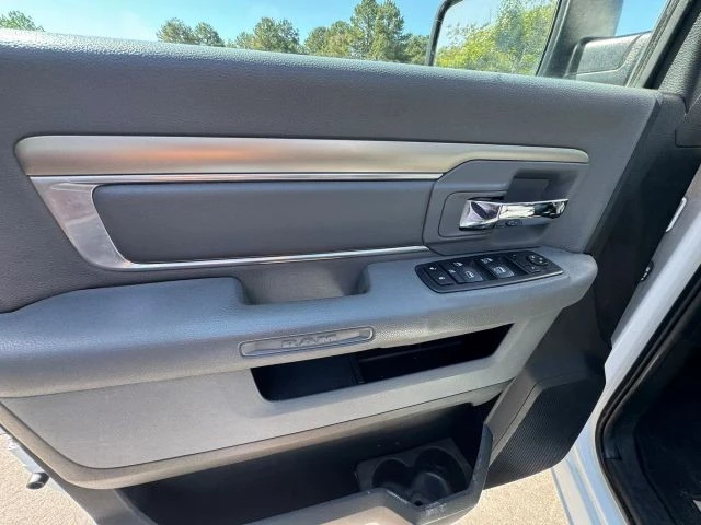 2017 Ram 1500 1st Gen - Image 26 of 31