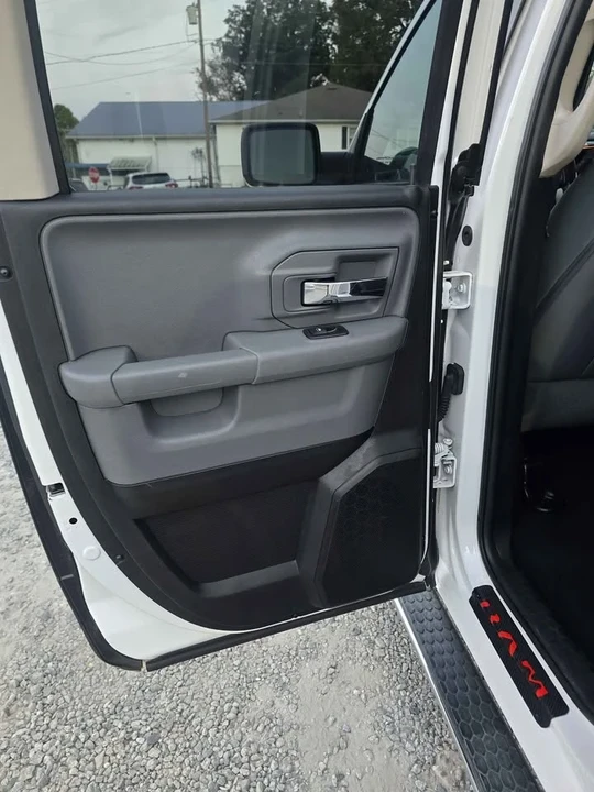 2017 Dodge Ram 4th Gen - Image 8 of 17