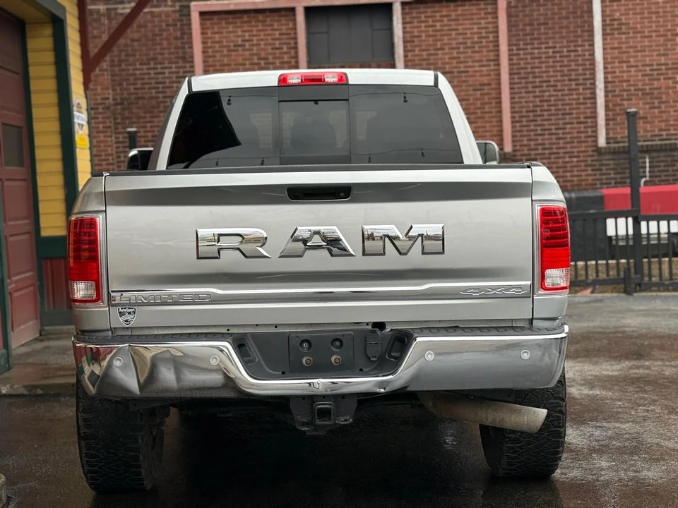 2017 Ram Heavy Duty - Image 4 of 27