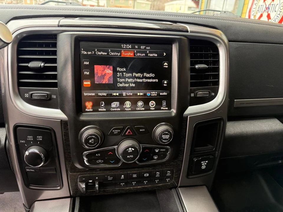 2017 Ram Heavy Duty - Image 11 of 27