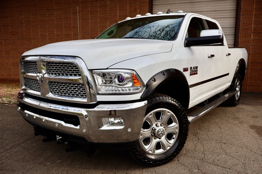 2017 Ram Heavy Duty - Image 2 of 21