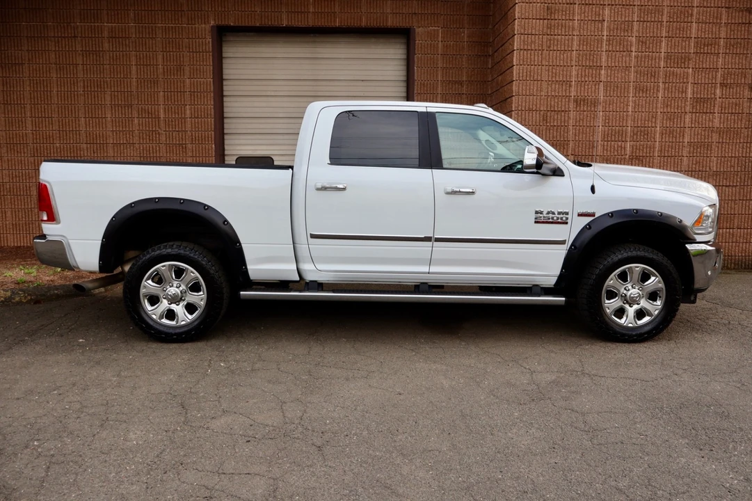 2017 Ram Heavy Duty - Image 7 of 21