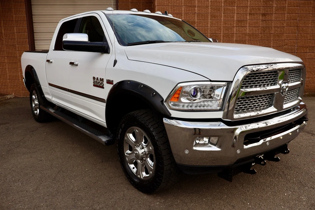 2017 Ram Heavy Duty - Image 8 of 21