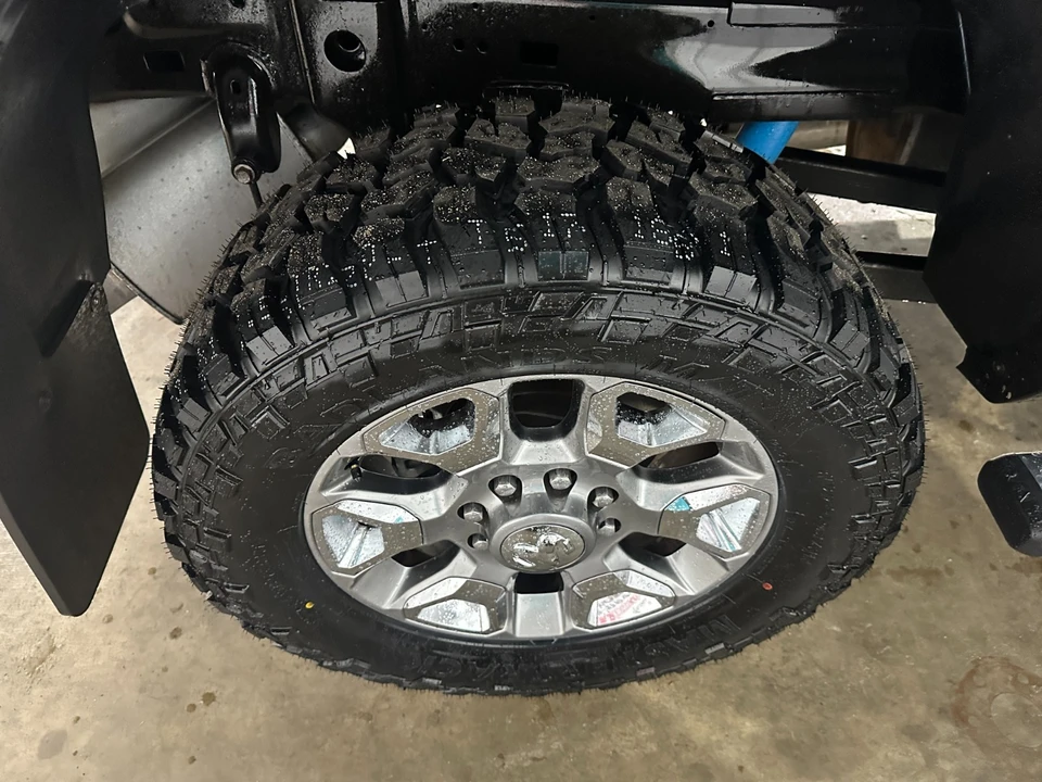 2017 Ram Heavy Duty - Image 7 of 22
