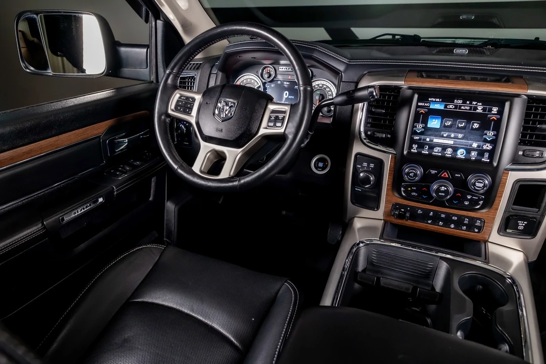 2017 Ram 2500 - Image 7 of 21
