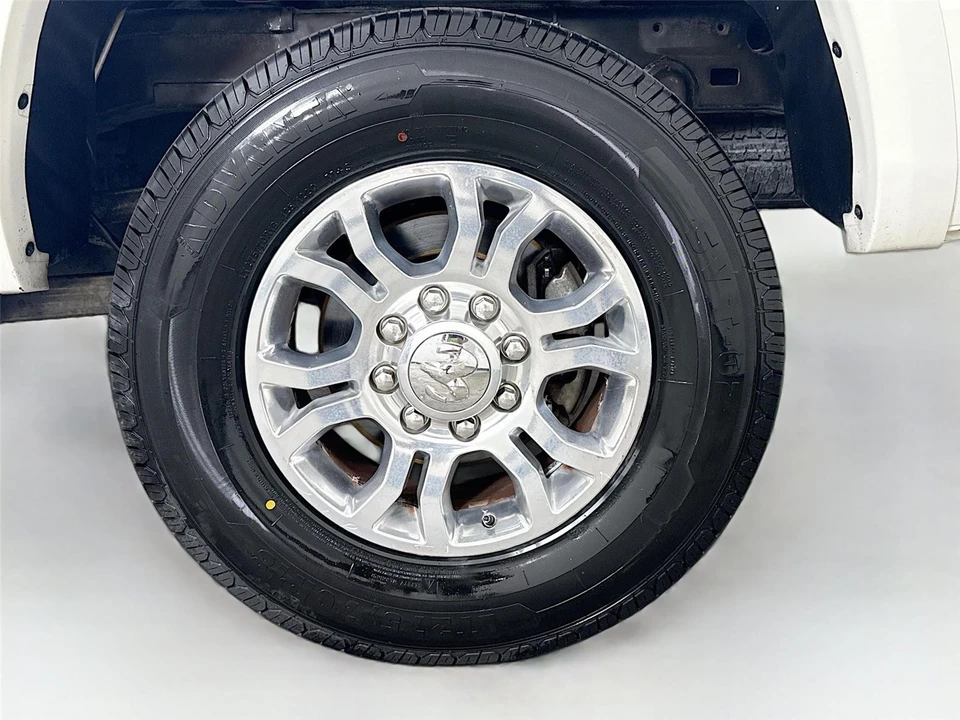 2017 Ram Heavy Duty - Image 24 of 31
