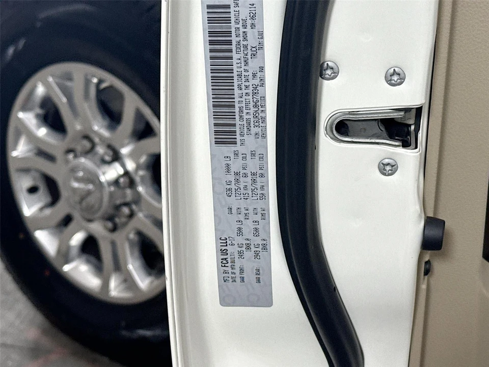 2017 Ram Heavy Duty - Image 29 of 31