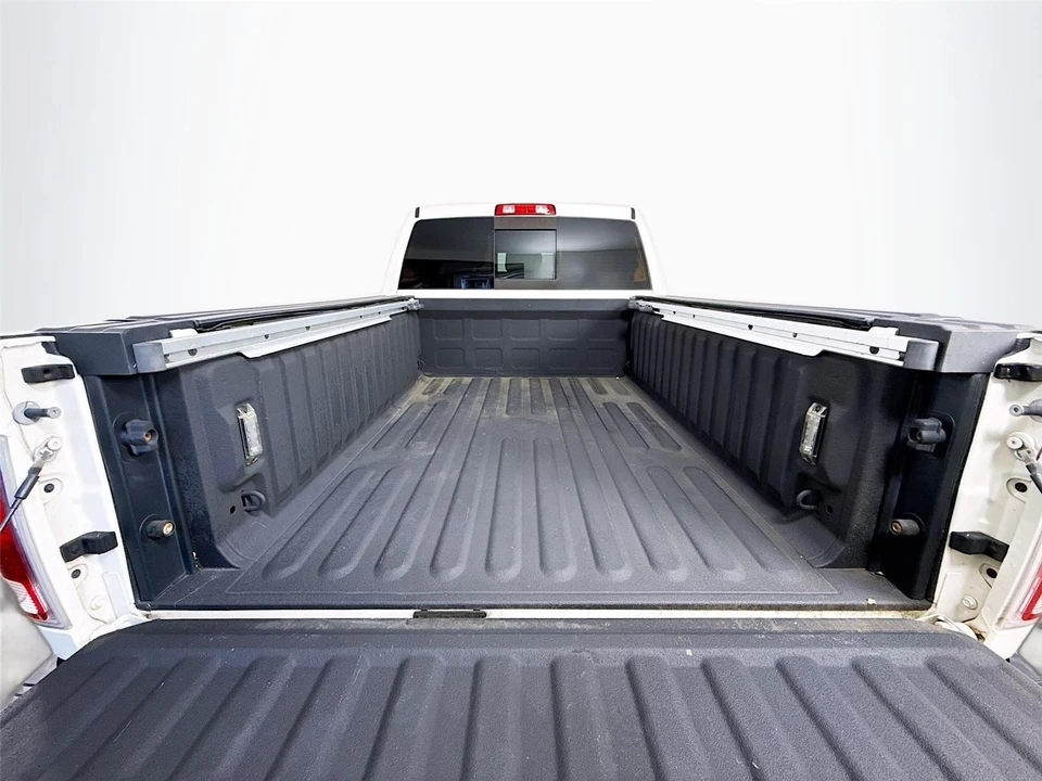 2017 Ram Heavy Duty - Image 15 of 31