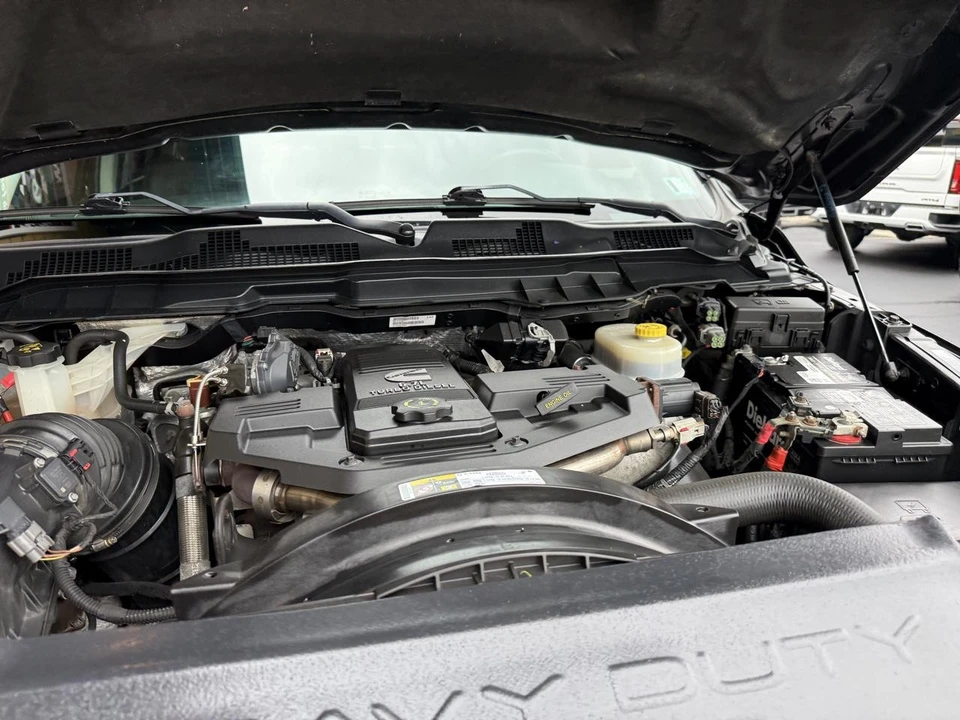 2017 Ram Heavy Duty - Image 25 of 28