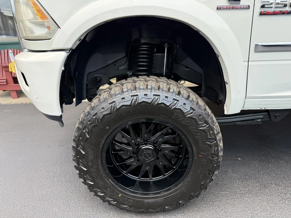 2017 Ram Heavy Duty - Image 11 of 24